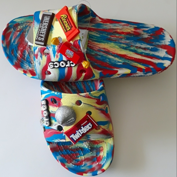 (New) Crocs Candy Slides Set (W7/M5) (W8/M6) (W9/M7) (W10/M8) - Picture 6 of 11